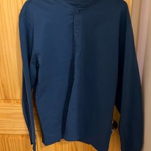 Gap long sleeve shirt men’s medium